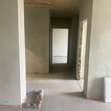 Любінська вул., (Будинок 2)