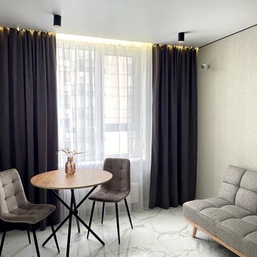 Університетська вул., 3/7