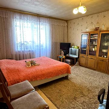 Прилуцька вул., 136