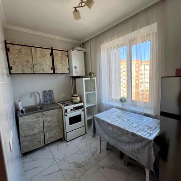 Вербицького вул., 10