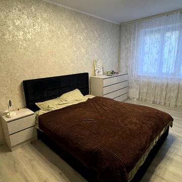 Народицька вул., 21