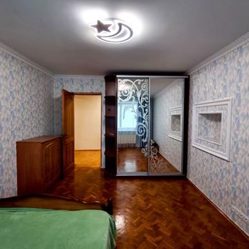 Дністерська вул. (Двінська), 19