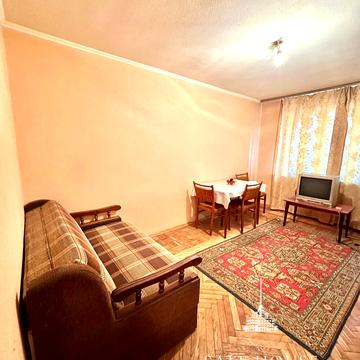 Вавилових вул., 20/13