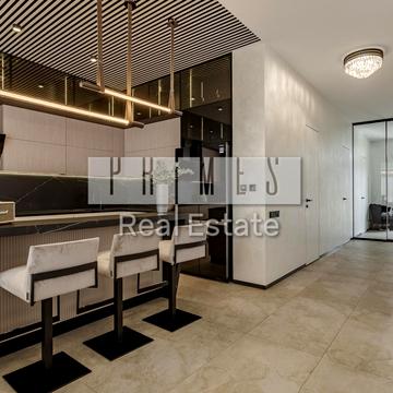 Центральна вул.