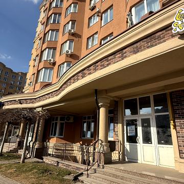 Боголюбова вул., 38