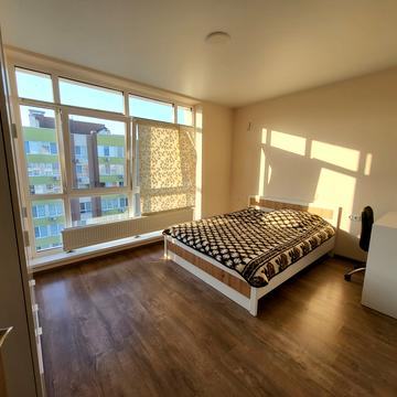 Академіка Шалімова вул., 67