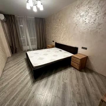 Камянська вул. (Дніпродзержинська), 128