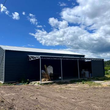 Сухоярська вул., 12