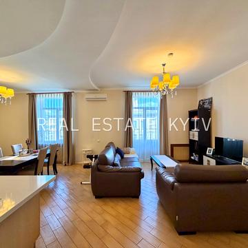 Євгена Чикаленка вул. (Пушкінська), 20