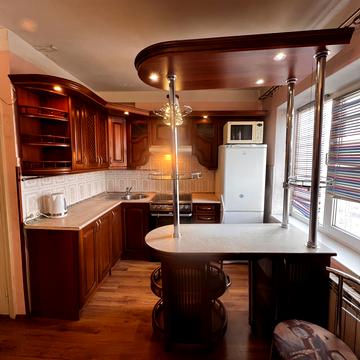 Оболонський просп., 43