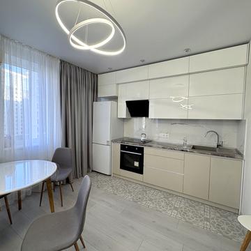 Перлинна вул., 7