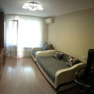 Дмитра Павличка просп., 4