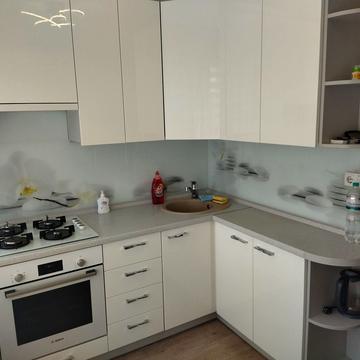 Дмитра Павличка просп., 4