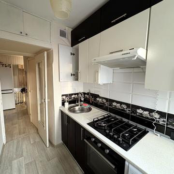 Зодчих вул., 64