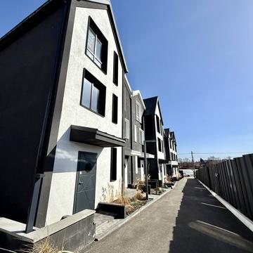 Дніпровська вул. (Калініна)