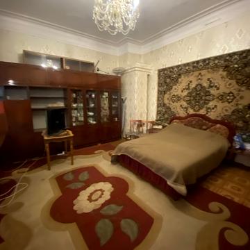 Небесної Сотні вул. (Московська), 5а