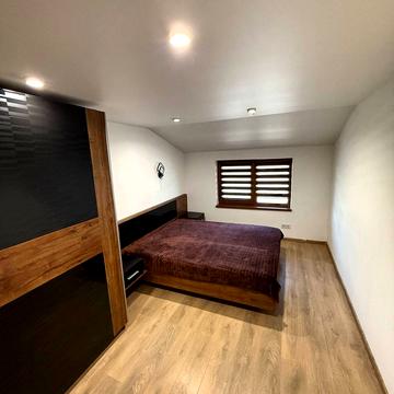 Хотинська вул.