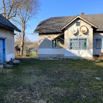 зелена
