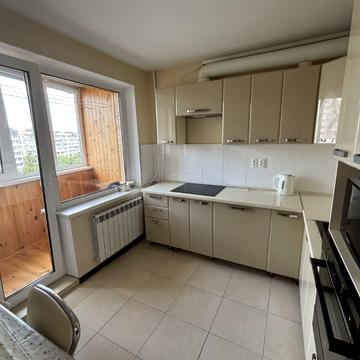 Героїв Маріуполя вул. (Маршала Якубовського), 3