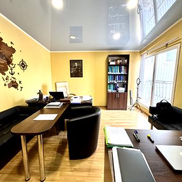 Гагарина проспект, 8