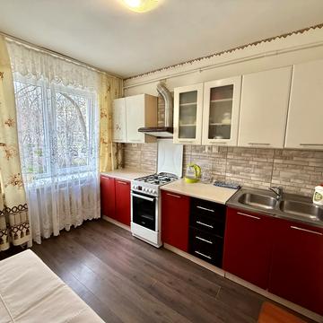 Мазепи вул., 4