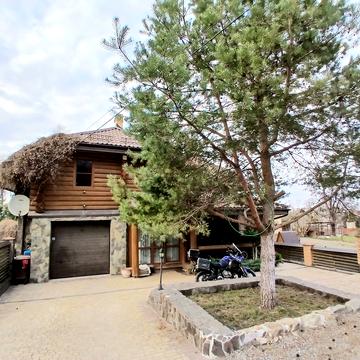 Сергія Подолинського вул.