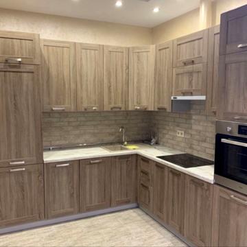 Кирило-Мефодіївська вул., 2