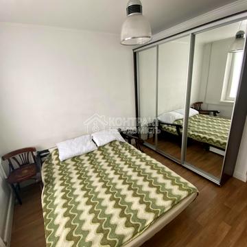 Єдності вул. (Краснодарська), 183