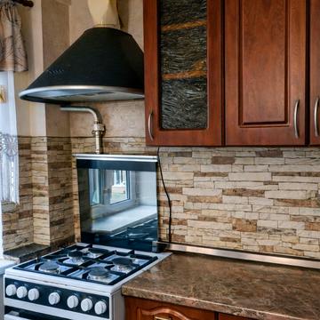 Ушинського вул., 11