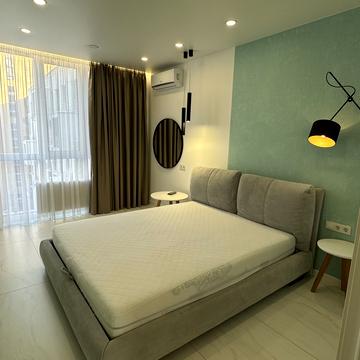 Салютна вул., (Будинок 02301-02303)