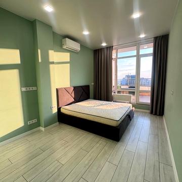 Нагірна вул., 16/18