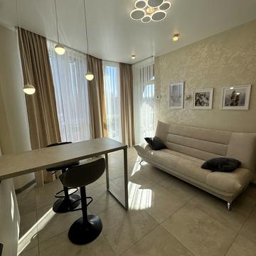 Родини Кістяківських вул., 10