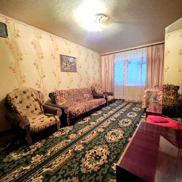 Романа Атаманюка вул., 25