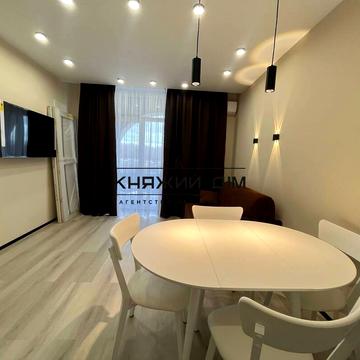 Родини Кістяківських вул., 10