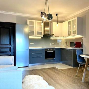 Антоновича вул. (Горького), 74