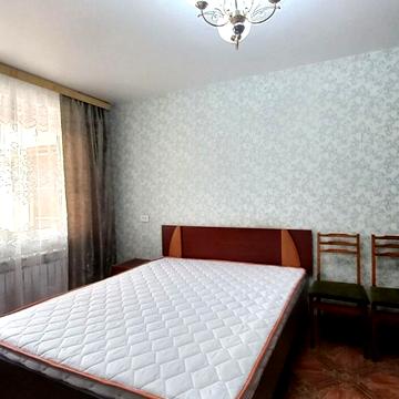 Володимира Івасюка просп. (Героїв Сталінграду), 28