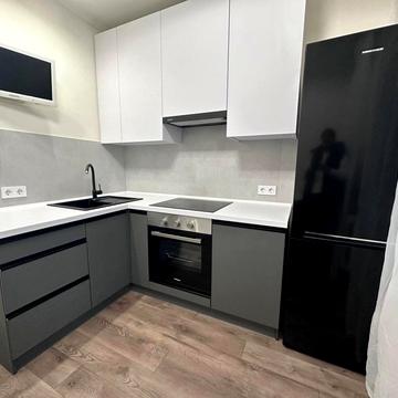 Княжий Затон вул., 2-Б