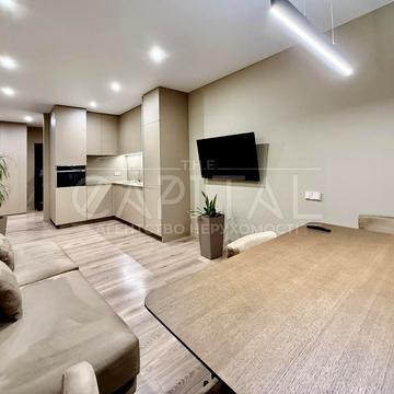 Джона Маккейна вул. (Івана Кудрі), 3-А