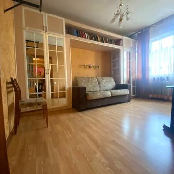 Сергія Берегового вул. (Мартиросяна), 20