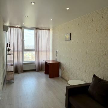 Петропавлівська вул., (Будинок)