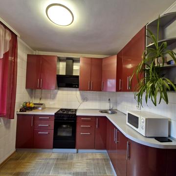 Петропавлівська вул., 101