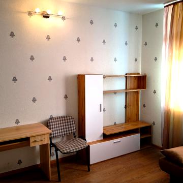 Сімї Стешенків вул. (Тимофія Строкача), (Будинок 1)