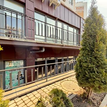 Княгинин вул., (Будинок 1)