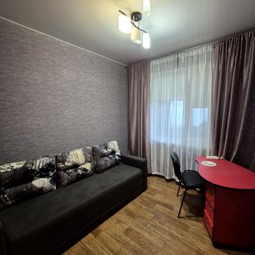 Сонячний мікрорайон вул., 4