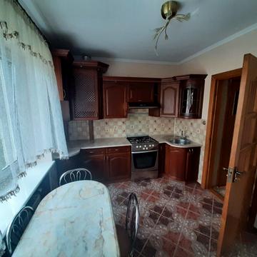 Личаківська вул. (), 141