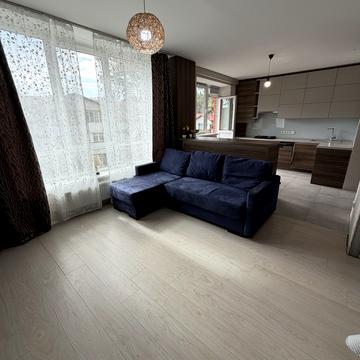 Літературна вул. (Чехова), 6-Ж