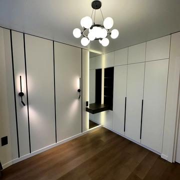 Ленкавського вул., (Будинок L5)