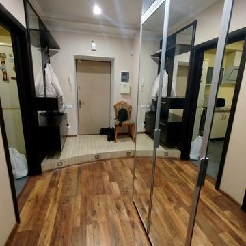 Парусна вул. (Героїв Сталінграду), 1г