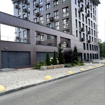 Зоряний бульв., 1м