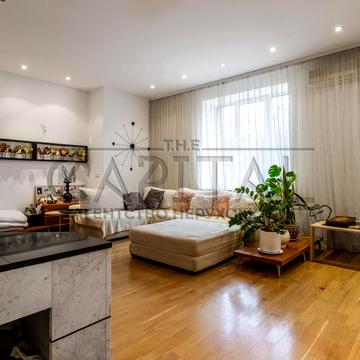 Назарівська вул. (Вєтрова), 25